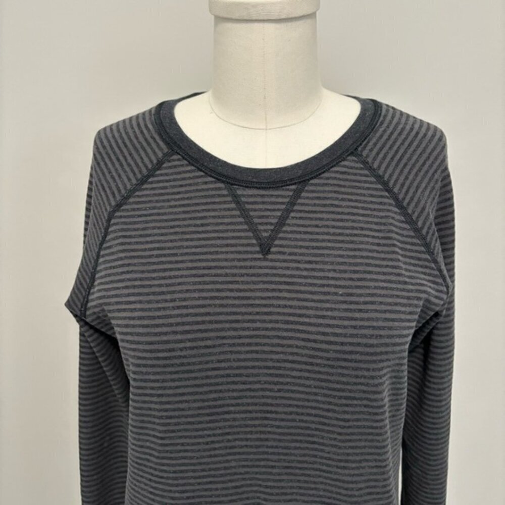 Lululemon Open Your Heart Long Sleeve Sweatshirt Reversible Crew Neck Pullover - Picture 13 of 16